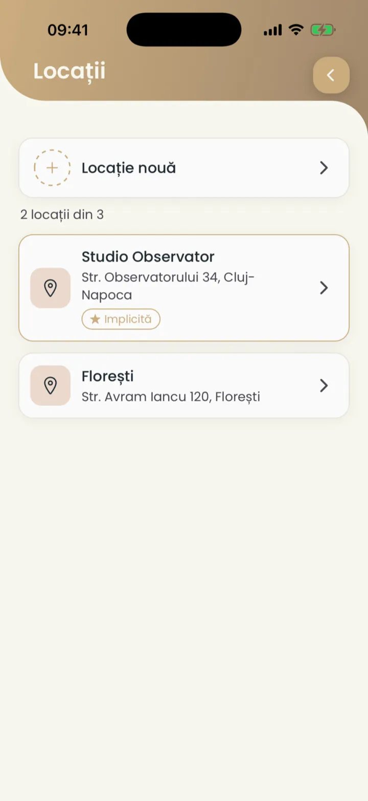 Lista Locații cu butonul Locație nouă și două locații, una implicită